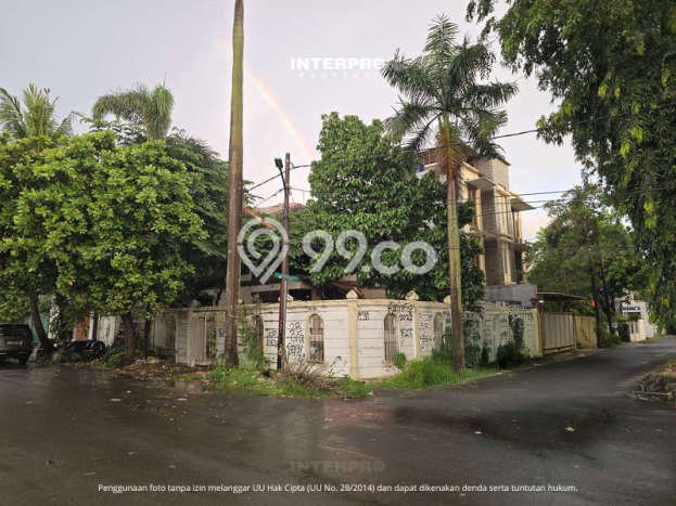 Rumah Elit Modern Tanpa Renovasi di Puri Indah Jakarta Barat Rumah Elit Modern Tanpa Renovasi di Puri Indah Jakarta Barat