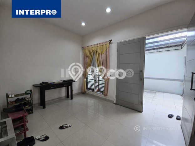 Rumah Luxury Modern Tanpa Renovasi di Rawa Buaya Jakarta Barat Rumah Luxury Modern Tanpa Renovasi di Rawa Buaya Jakarta Barat