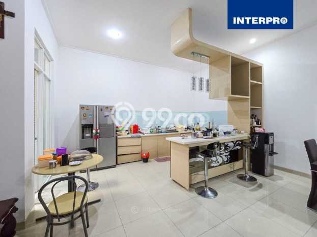 Jual Rumah Luas Elegan Dengan View Eksklusif di Intercon, Jakarta Barat Jual Rumah Luas Elegan Dengan View Eksklusif di Intercon, Jakarta Barat