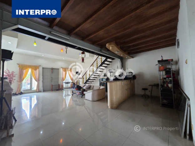 Rumah Luxury Modern Tanpa Renovasi di Rawa Buaya Jakarta Barat Rumah Luxury Modern Tanpa Renovasi di Rawa Buaya Jakarta Barat