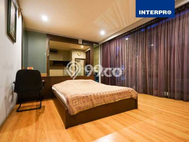 Ready to Use! Premium House LT 400m2 Desain Modern di Permata Buana Ready to Use! Premium House LT 400m2 Desain Modern di Permata Buana