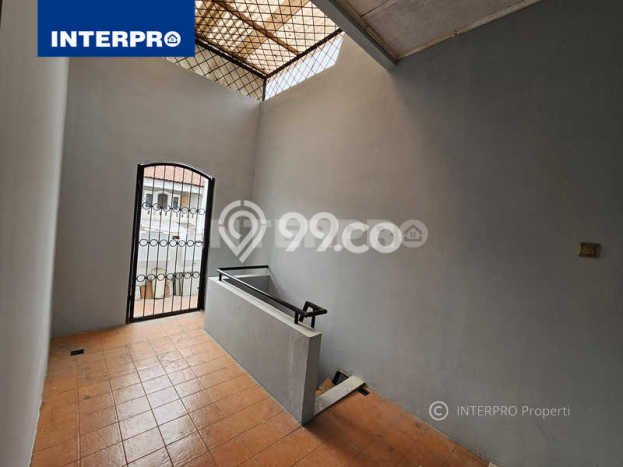 Hunian Elit LB 150m2 Siap Pakai Desain Elegan di Permata Buana, Jakarta Barat Hunian Elit LB 150m2 Siap Pakai Desain Elegan di Permata Buana, Jakarta Barat