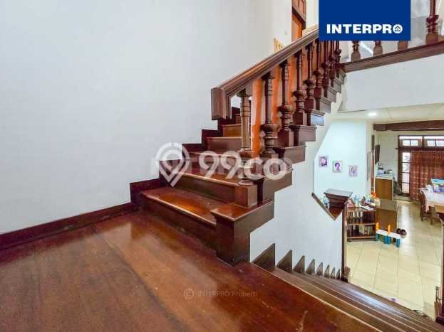 Hot Offer Hunian Mewah Ideal dan Luas di Kebon Jeruk, Jakarta Barat Hot Offer Hunian Mewah Ideal dan Luas di Kebon Jeruk, Jakarta Barat