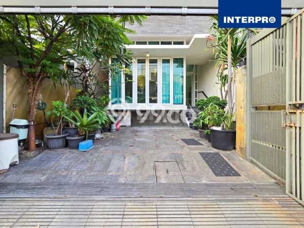 Hunian Nyaman 3 KT di Puri Indah, Jakarta Barat - Luas Tanah 140m² Hunian Nyaman 3 KT di Puri Indah, Jakarta Barat - Luas Tanah 140m²