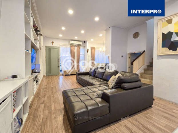 PROMO SPESIAL! Jual Rumah Berkualitas di Permata Buana, Jakarta Barat, Luas Tanah 120m² Luas Bangunan 180m² PROMO SPESIAL! Jual Rumah Berkualitas di Permata Buana, Jakarta Barat, Luas Tanah 120m² Luas Bangunan 180m²