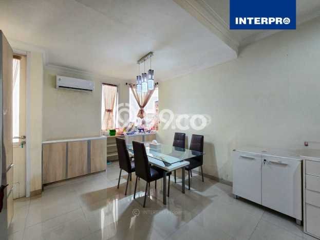 Rumah Kontrakan Jakarta Barat LT 160m2 LB 260m2 Kawasan Permata Buana Rumah Kontrakan Jakarta Barat LT 160m2 LB 260m2 Kawasan Permata Buana