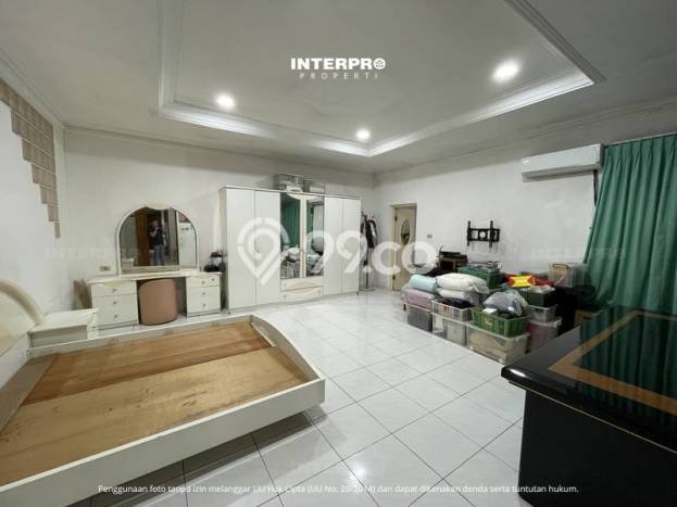 Dijual Rumah Luas Elegan Dengan View Cantik di Intercon, Jakarta Barat Dijual Rumah Luas Elegan Dengan View Cantik di Intercon, Jakarta Barat