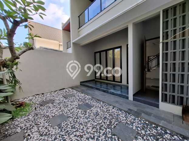 Dijual Cepat Rumah Bagus Siap Huni LB 175m2 di Depok, Sleman Dijual Cepat Rumah Bagus Siap Huni LB 175m2 di Depok, Sleman