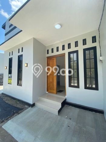 HOT LISTING! Rumah Nyaman area Ngemplak, LT 115m2m² LB 65m2m² HOT LISTING! Rumah Nyaman area Ngemplak, LT 115m2m² LB 65m2m²