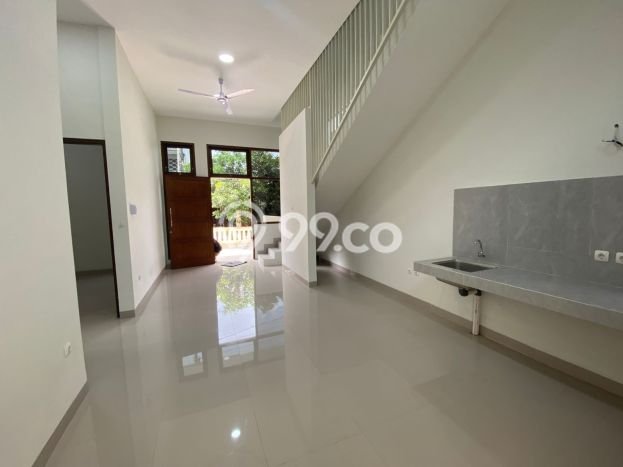 KESEMPATAN TERBAIK! Rumah Nyaman di Seturan, LT 130m² LB 180m² KESEMPATAN TERBAIK! Rumah Nyaman di Seturan, LT 130m² LB 180m²