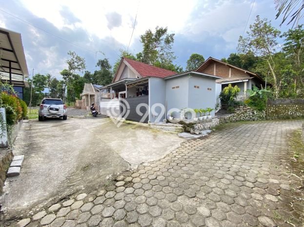 Rumah Strategis area Kaliurang, Yogyakarta, LT 95m² Bangunan 36m² - BISA KPR! Rumah Strategis area Kaliurang, Yogyakarta, LT 95m² Bangunan 36m² - BISA KPR!