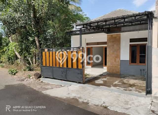 Jual Rumah Modern 3 KT di Condong Catur, Sleman Jual Rumah Modern 3 KT di Condong Catur, Sleman