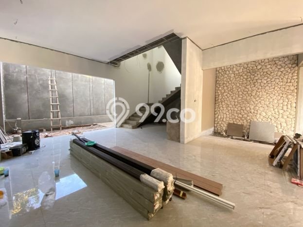 Dijual Rumah Mewah Elegan Dengan View Eksklusif di Purwomartani, Yogyakarta Dijual Rumah Mewah Elegan Dengan View Eksklusif di Purwomartani, Yogyakarta