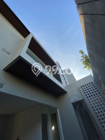 Dijual Rumah Mewah Elegan Dengan View Eksklusif di Purwomartani, Yogyakarta Dijual Rumah Mewah Elegan Dengan View Eksklusif di Purwomartani, Yogyakarta