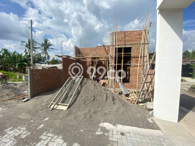 Rumah Modern Cantik 2 Kamar Bisa Langsung Pindah di Sleman Rumah Modern Cantik 2 Kamar Bisa Langsung Pindah di Sleman