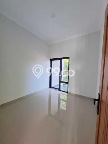 Dijual Cepat Rumah Bagus Siap Huni LB 175m2 di Depok, Sleman Dijual Cepat Rumah Bagus Siap Huni LB 175m2 di Depok, Sleman