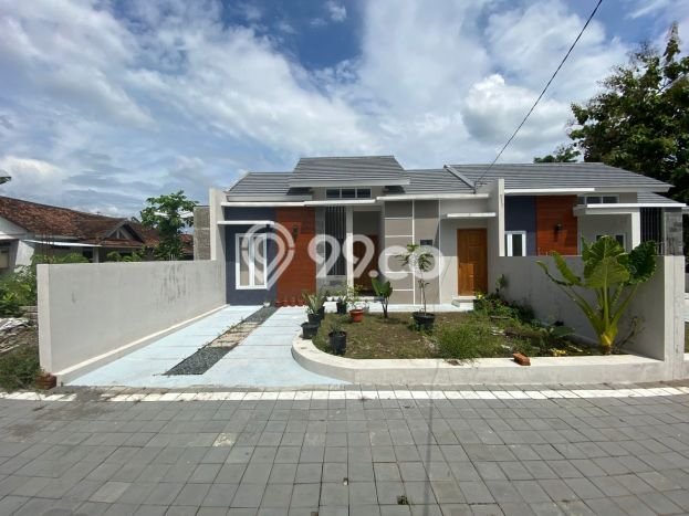 Jual Rumah Minimalis Bagus Punya 2 KT di Kalasan Sleman SHM Jual Rumah Minimalis Bagus Punya 2 KT di Kalasan Sleman SHM