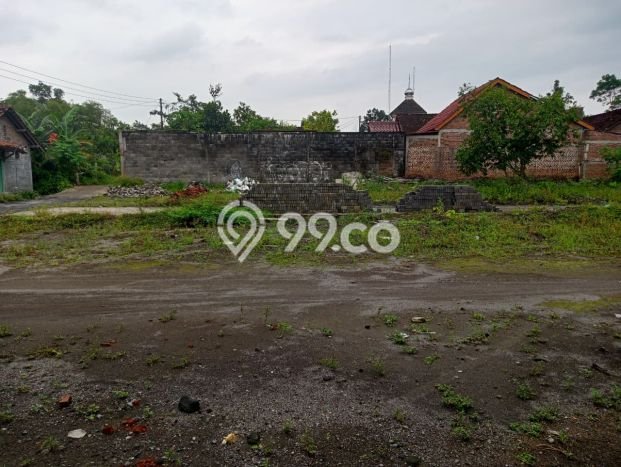 Kavling Tanah Dijual di Ngemplak, Sleman, Luas 202m2 Area Strategis Kavling Tanah Dijual di Ngemplak, Sleman, Luas 202m2 Area Strategis