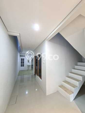 HARGA SPESIAL! Rumah Modern area Seturan, Yogyakarta, LT 73m² LB 120m² BISA KPR! HARGA SPESIAL! Rumah Modern area Seturan, Yogyakarta, LT 73m² LB 120m² BISA KPR!