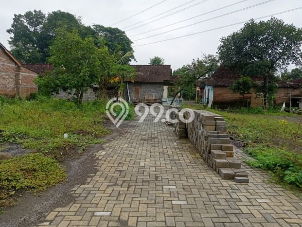 Kavling Tanah Dijual di Ngemplak, Sleman, Luas 202m2 Area Strategis Kavling Tanah Dijual di Ngemplak, Sleman, Luas 202m2 Area Strategis