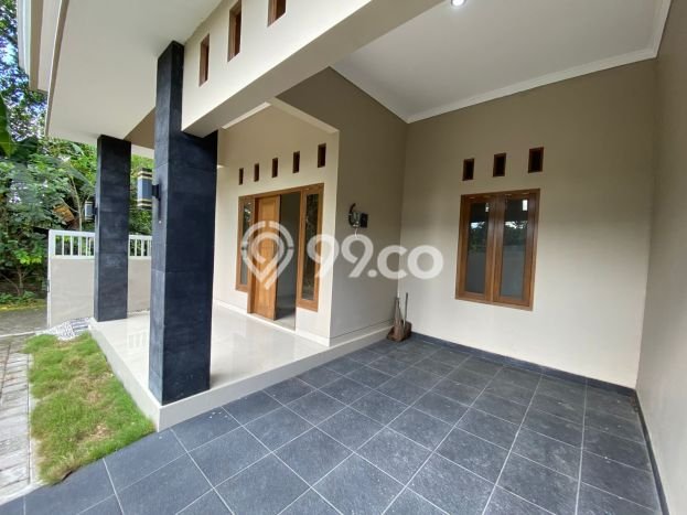 Rumah Modern 3 Kamar LT 95m2 di Condong Catur Rumah Modern 3 Kamar LT 95m2 di Condong Catur