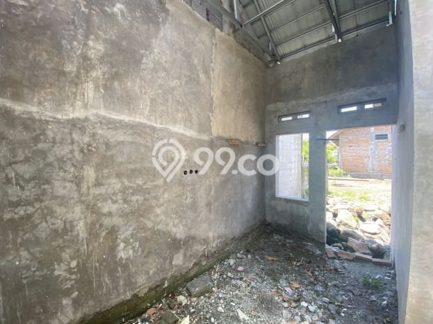 Rumah Sederhana Dijual di Ngemplak 2 Kamar dengan Luas Tanah 110m2 Rumah Sederhana Dijual di Ngemplak 2 Kamar dengan Luas Tanah 110m2