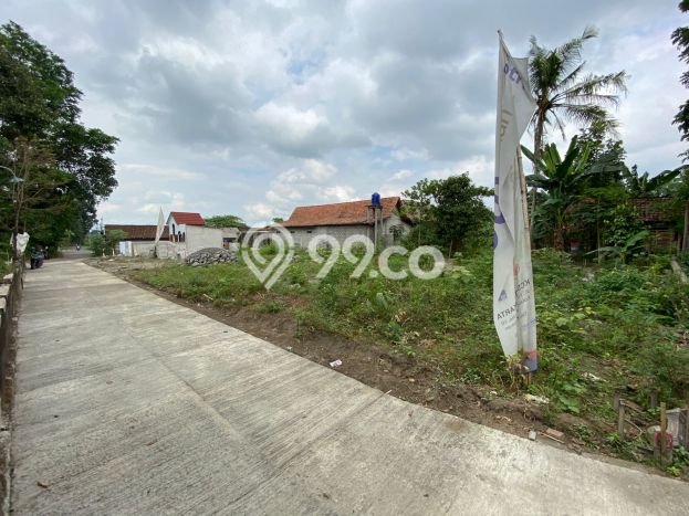 PENAWARAN TERBATAS! Rumah Premium area Prambanan, Luas 169m² LB 70m² PENAWARAN TERBATAS! Rumah Premium area Prambanan, Luas 169m² LB 70m²