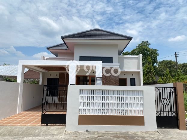 Dijual Rumah Eksklusif 3 KT di Seturan, Yogyakarta Dijual Rumah Eksklusif 3 KT di Seturan, Yogyakarta
