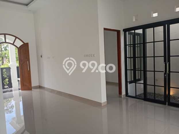 Rumah Strategis Minimalis Lb 100m2 di Ngaglik, Sleman Rumah Strategis Minimalis Lb 100m2 di Ngaglik, Sleman