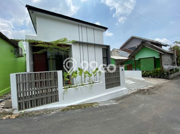 Rumah Siap Huni di , Yogyakarta, Luas 80m2m² LB 36m2m² Rumah Siap Huni di , Yogyakarta, Luas 80m2m² LB 36m2m²