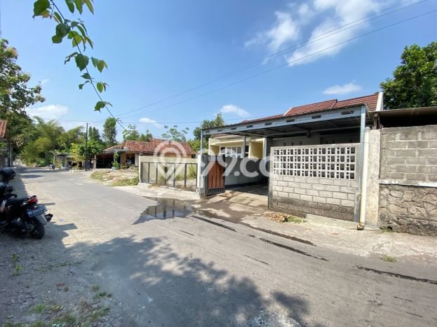 HOT LISTING! Rumah Untuk Investasi area Purwomartani , Luas 91m² LB 36m² HOT LISTING! Rumah Untuk Investasi area Purwomartani , Luas 91m² LB 36m²