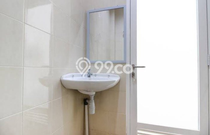 Hotel Kawasan Bisnis di Ngaglik, Luas 324m2m², Jalan Utama Hotel Kawasan Bisnis di Ngaglik, Luas 324m2m², Jalan Utama