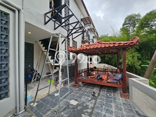 Rumah Kost untuk Dijual di Mlati dengan 10 KT, 10 KM, Luas 255m2 Rumah Kost untuk Dijual di Mlati dengan 10 KT, 10 KM, Luas 255m2