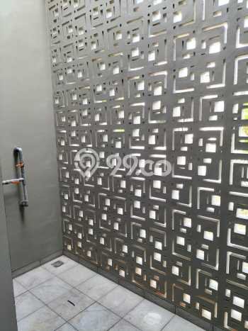 Dijual Rumah Luas Elegan Dengan View Cantik di Alam Sutera, Tangerang Dijual Rumah Luas Elegan Dengan View Cantik di Alam Sutera, Tangerang