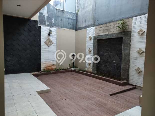 Disewakan Rumah Murah di BSD The Green Tangerang dengan 3 Kamar Tidur Disewakan Rumah Murah di BSD The Green Tangerang dengan 3 Kamar Tidur