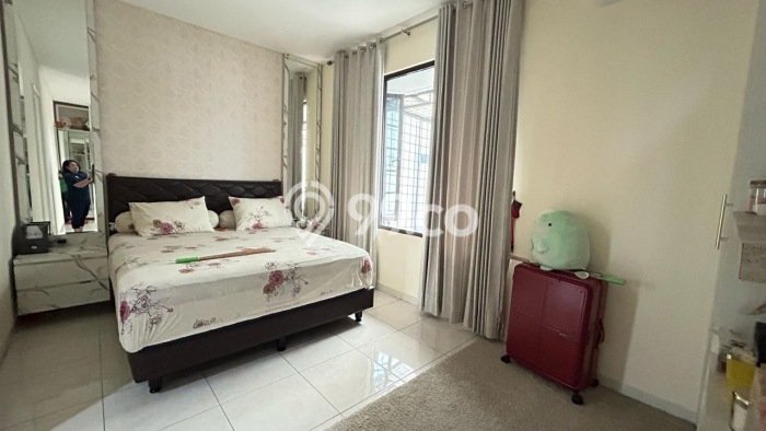 Rumah Elit Modern Tanpa Renovasi di Alam Sutera Tangerang Rumah Elit Modern Tanpa Renovasi di Alam Sutera Tangerang