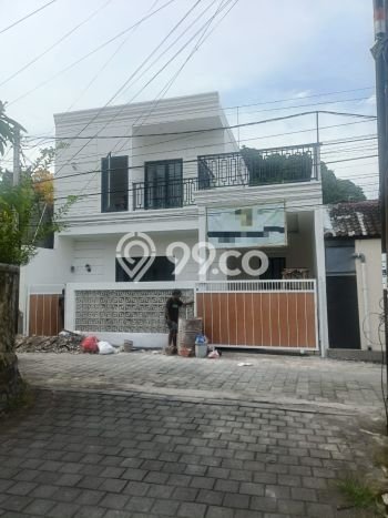 Rumah Strategis Modern Lb 140m2 di Denpasar Selatan, Denpasar Rumah Strategis Modern Lb 140m2 di Denpasar Selatan, Denpasar