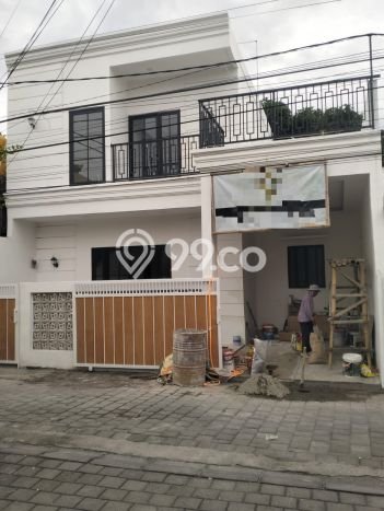 Rumah Strategis Modern Lb 140m2 di Denpasar Selatan, Denpasar Rumah Strategis Modern Lb 140m2 di Denpasar Selatan, Denpasar