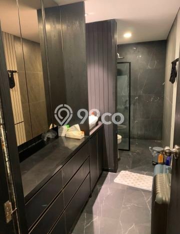 Ready to Use! Premium House LT 144m2 Desain Elegan di Permata Buana Ready to Use! Premium House LT 144m2 Desain Elegan di Permata Buana