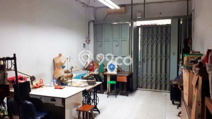 Ruko Bagus Dijual LB 340m2 Lokasi Strategis Jakarta Barat Area Cocok untuk Bisnis Ruko Bagus Dijual LB 340m2 Lokasi Strategis Jakarta Barat Area Cocok untuk Bisnis