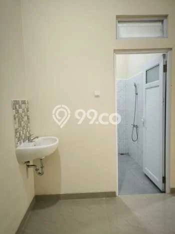 Jual Rumah Eksklusif 2 KT di Angke, Jakarta Barat Jual Rumah Eksklusif 2 KT di Angke, Jakarta Barat