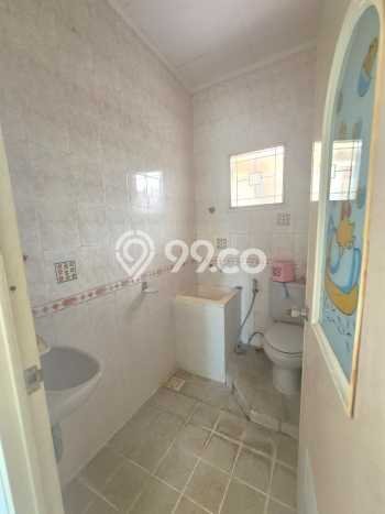 Hunian Nyaman Asri 2 KT Siap Huni di Bintaro Tangerang Selatan Hunian Nyaman Asri 2 KT Siap Huni di Bintaro Tangerang Selatan