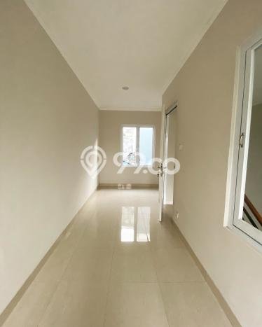 Hunian Nyaman Asri 2 KT Siap Huni di Graha Raya Bintaro Tangerang Selatan Hunian Nyaman Asri 2 KT Siap Huni di Graha Raya Bintaro Tangerang Selatan