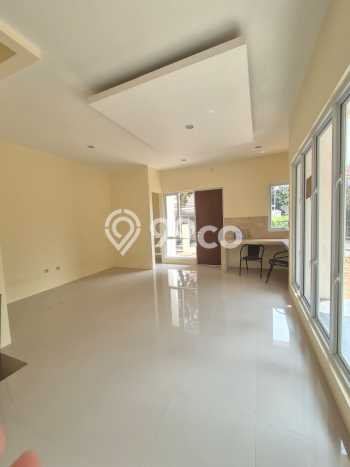 SPECIAL OFFER! Bisa KPR Rumah Modern di Bintaro, Tangerang Selatan, LT 100m² LB 111m² SPECIAL OFFER! Bisa KPR Rumah Modern di Bintaro, Tangerang Selatan, LT 100m² LB 111m²