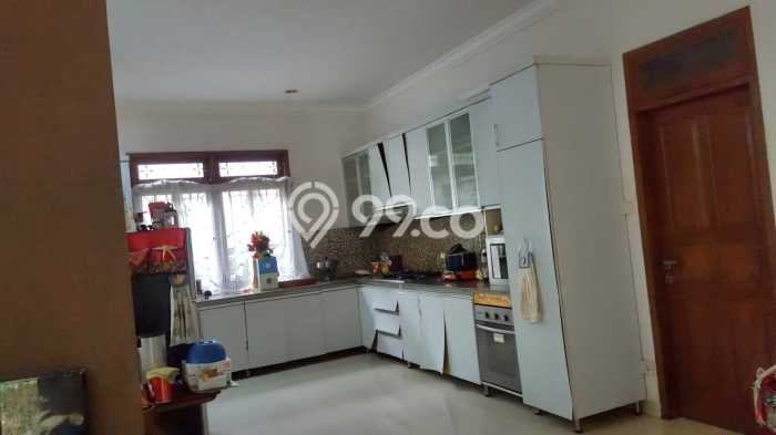 Hot Offer Hunian Mewah Ideal dan Luas di Kebayoran Baru, Jakarta Selatan Hot Offer Hunian Mewah Ideal dan Luas di Kebayoran Baru, Jakarta Selatan