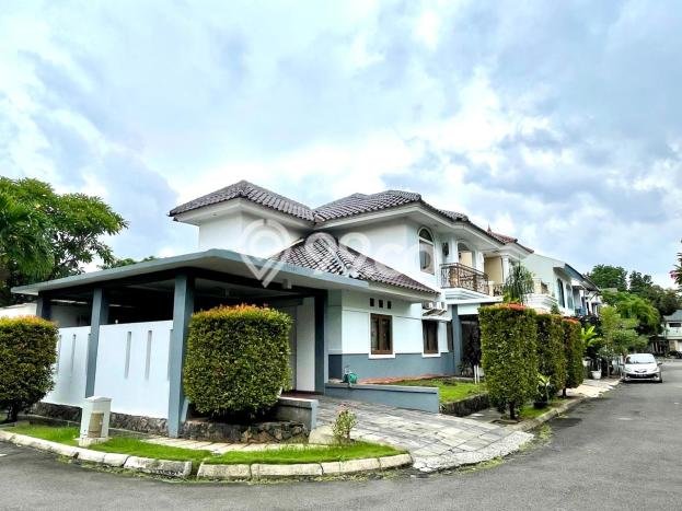 Hunian Super Mewah dengan Akses Paling Strategis di Bintaro, Tangerang Selatan Hunian Super Mewah dengan Akses Paling Strategis di Bintaro, Tangerang Selatan