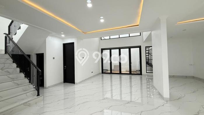 Rumah Mewah LB 225m2 Siap Pakai Desain Elegan di Bintaro, Tangerang Selatan Rumah Mewah LB 225m2 Siap Pakai Desain Elegan di Bintaro, Tangerang Selatan