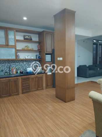 Ready to Use! Luxury House LT 195m2 Desain Elegan di Bintaro Ready to Use! Luxury House LT 195m2 Desain Elegan di Bintaro