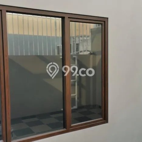 Lokasi Strategis! Dijual Ruko Bisnis di Serpong, Tangerang Selatan Kondisi Bagus Lokasi Strategis! Dijual Ruko Bisnis di Serpong, Tangerang Selatan Kondisi Bagus