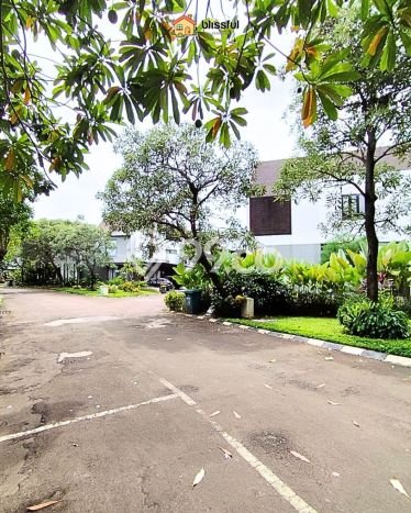 Rumah Luxury Modern Tanpa Renovasi di Rempoa Tangerang Selatan Rumah Luxury Modern Tanpa Renovasi di Rempoa Tangerang Selatan